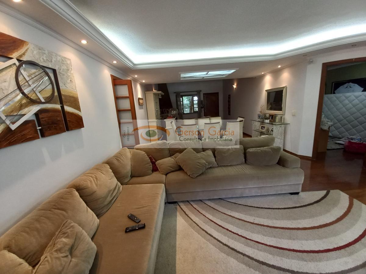 Casa, 3 quartos, 370 m² - Foto 2