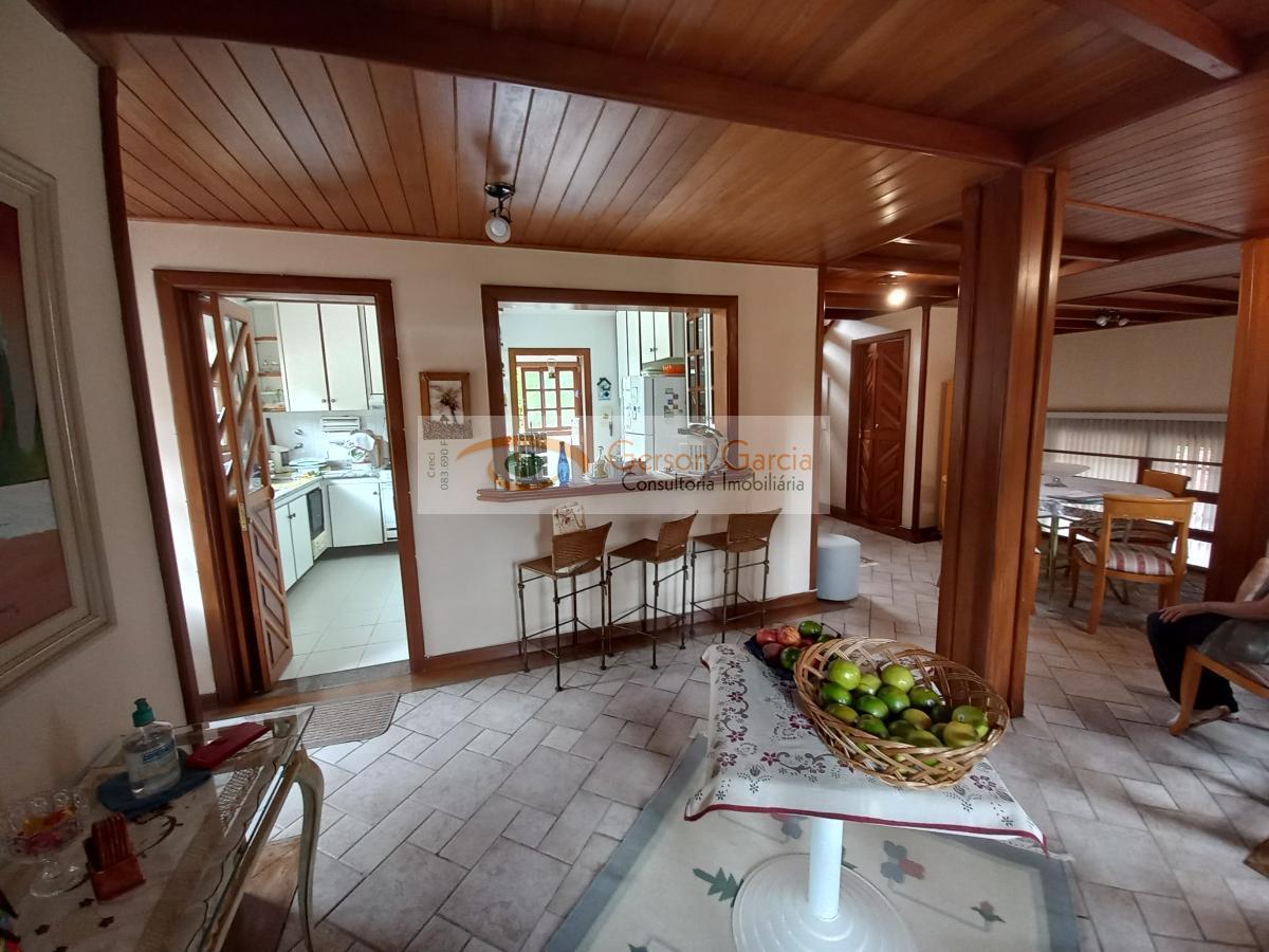 Casa, 3 quartos, 450 m² - Foto 1