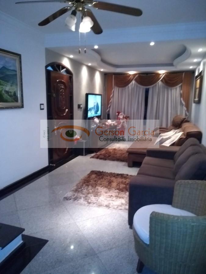 Sobrado, 3 quartos, 220 m² - Foto 1