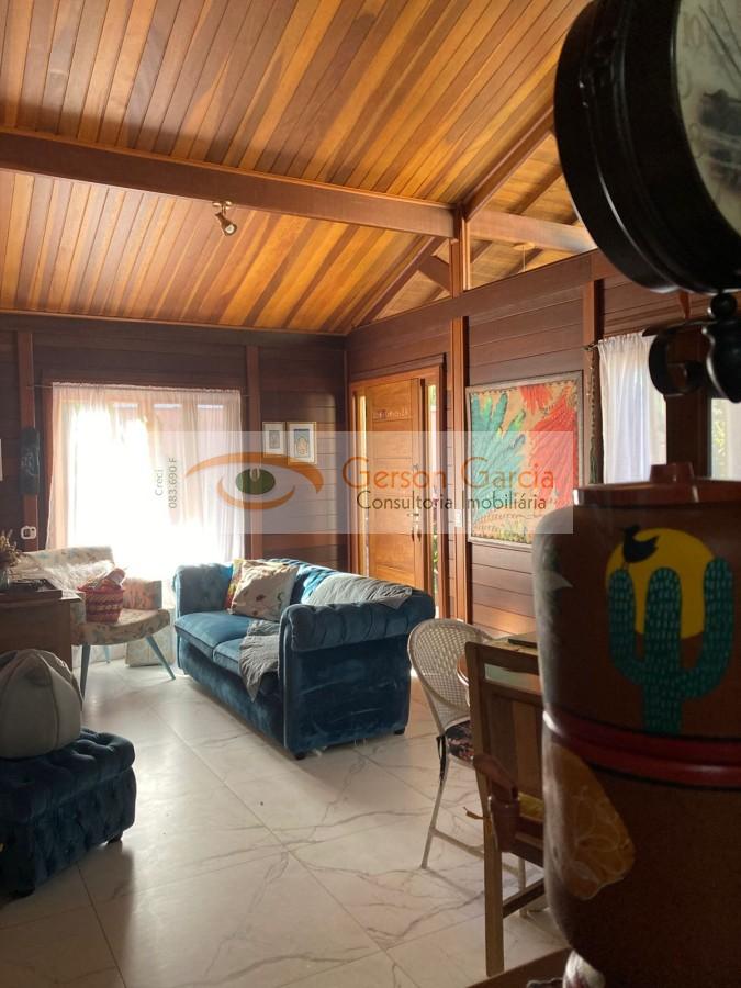 Casa, 3 quartos, 200 m² - Foto 1