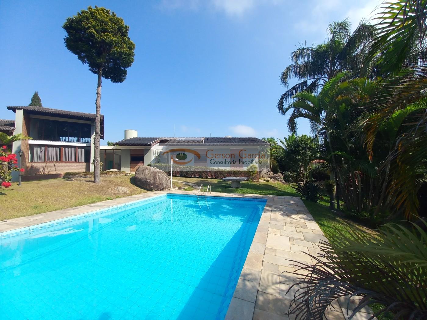 Casa para alugar com 4 quartos, 4 suítes, 3 vagas e 450m² no ALPES DA CANTAREIRA, Mairiporã (SP) — foto 6 de 30